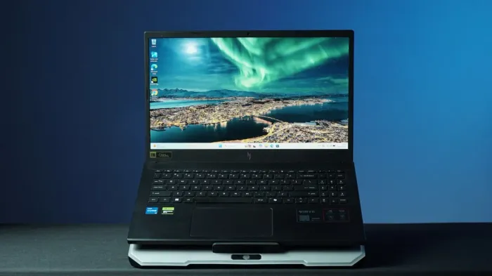 Notebook Acer Nitro Intel Cor i5-13420H, RTX 5050, 32GB Ram
