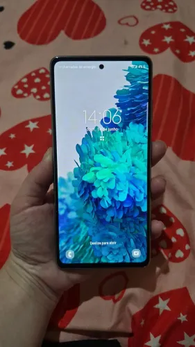 Celular Samsung s20 fe