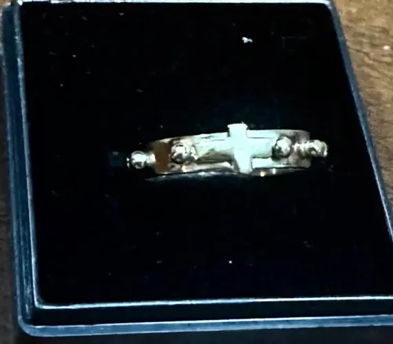 Anel em ouro 18k