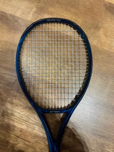 Yonex Ezone 100l 