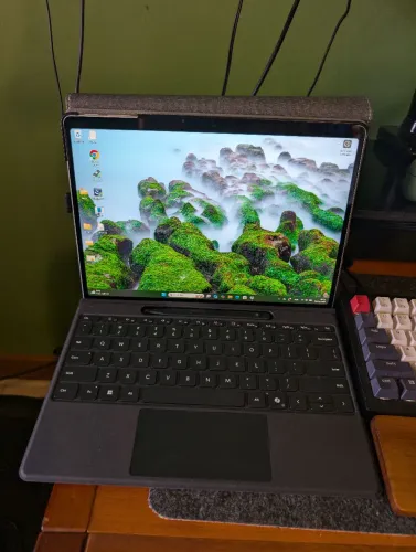 Surface Pro 11 (Copilot+) - 1TB SSD / 16GB - Teclado Flex + Capa