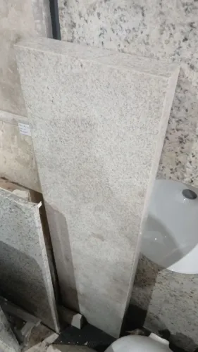 Pedra para Mureta Marmore Itauna 123,5 x 29,5