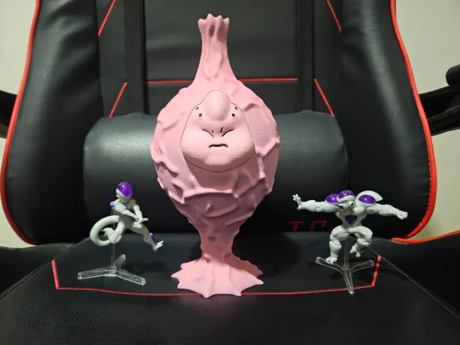 Lote de Action Figures Freeza e Majin Boo Dragon Ball Z