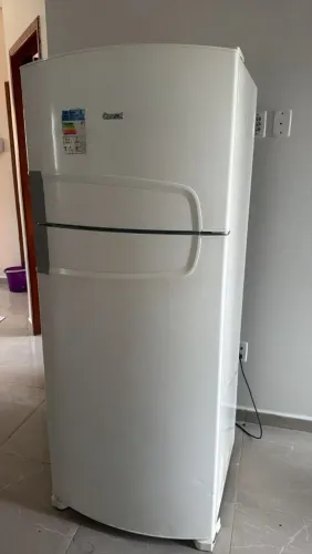Geladeira Consul gelo seco funcionando perfeitamente