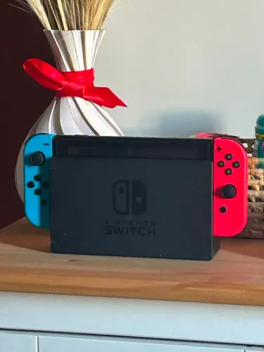 Nintendo Switch V2 Desbloqueado - Pronto para Jogar!