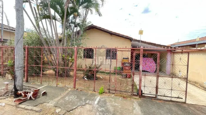 Casa 3 Quartos Bairro Feliz Jaraguá GO