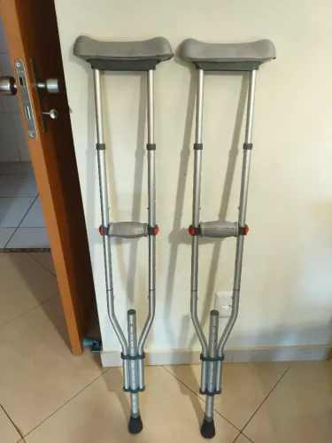 Muletas Axilares Tamanho Universal