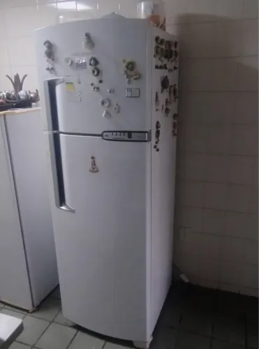 GELADEIRA BRASTEMP DUPLEX FROST FREE 