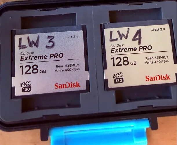 Cartões de memoria CFast 2.0 128GB extreme pro SanDisk (kit com 2)