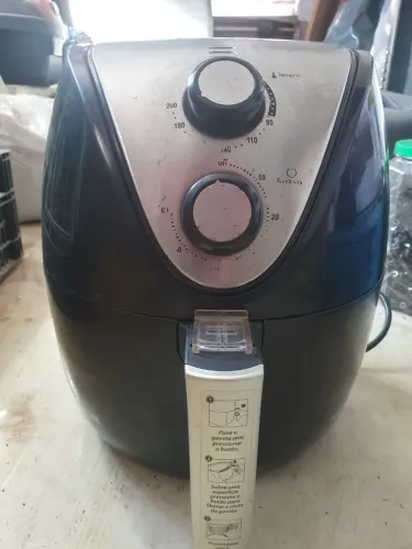 Fryer Mondial Family IV