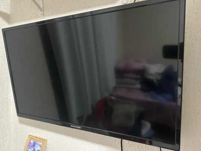 Tv Multilaser 32? smart com controle
