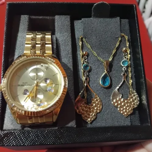Relógio feminino Mondaine