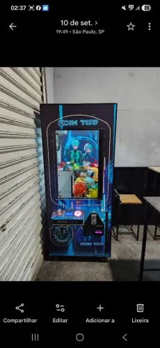 Maquina de pelucia semi nova