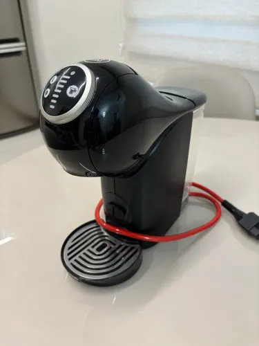 CAFETEIRA DOLCE GUSTO