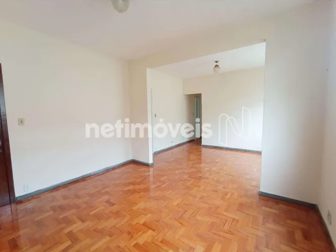 Excelente apartamento de 03 quartos para locação no bairro Prado.