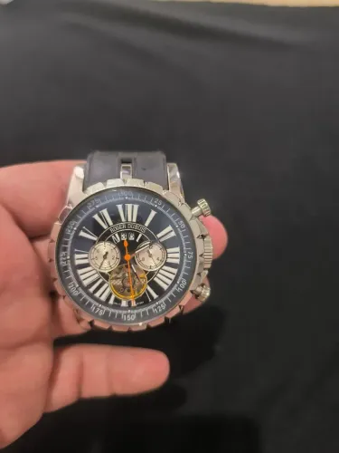 Relógio Roger dubuis