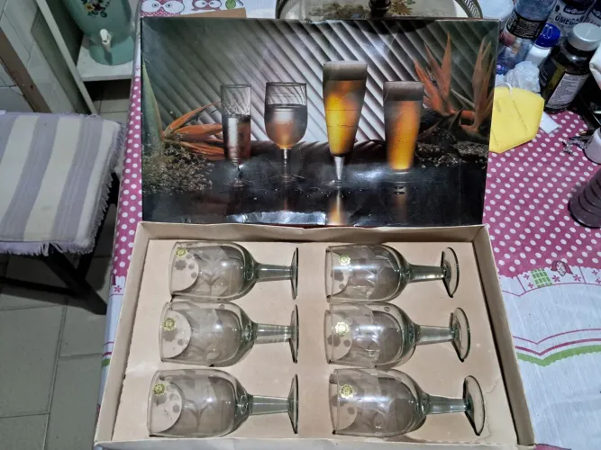 Jogo de Taças de Cristal