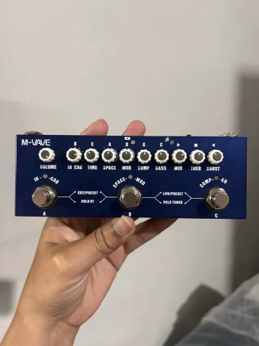 Cube-Baby Bass