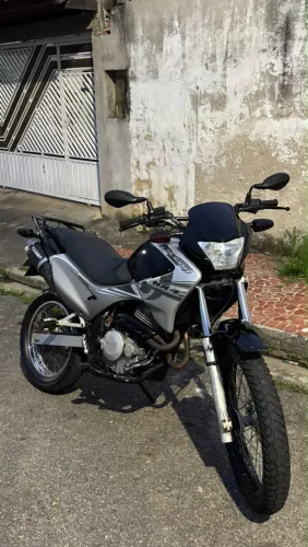 Honda NX 4 Falcon 400 2007