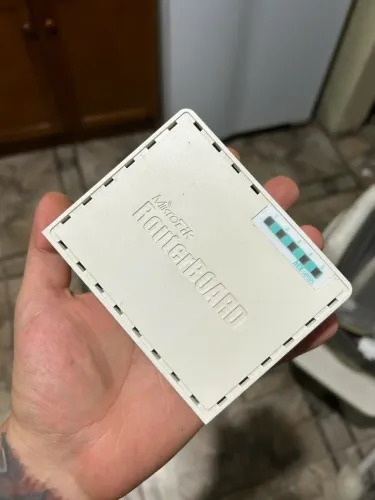 Routerboard Mikrotik hEX RB750GR3