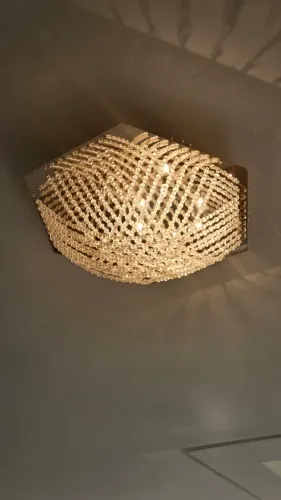 Lustre de Cristal Acrílico com Base Espelhada-Excelente Estado e funcionando perfeitamente