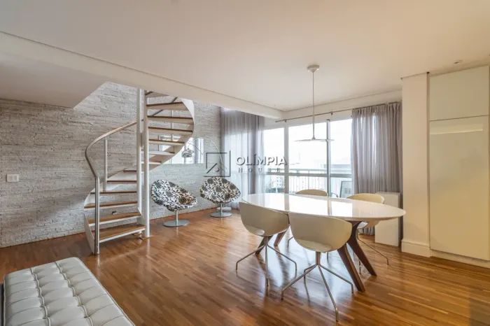 Aluguel Apartamento 1 Dormitórios - 104 m² Moema