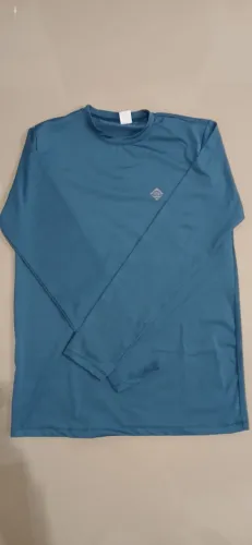Camisa solar fator de proteção 50