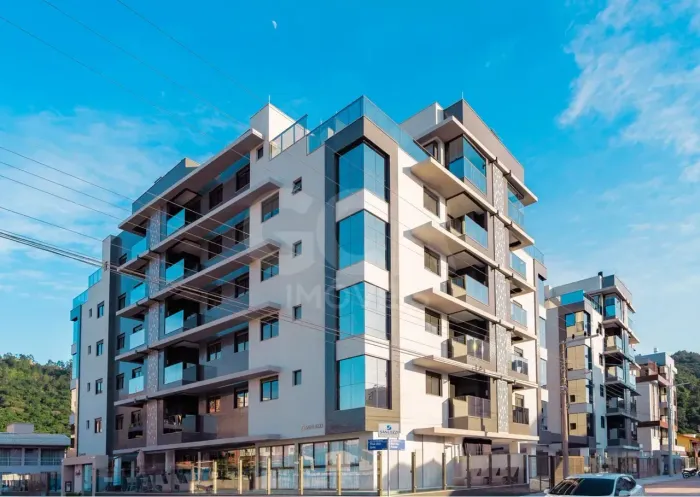 Apartamento na Praia de Palmas SC