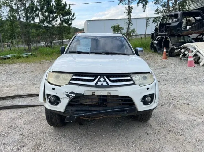 Pajero Dakar 3.2 2016 Veículo Destinado A Retirada De Peças