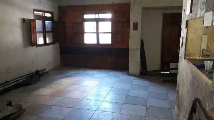 Excelente Ponto Comercial Rua da Hora, próx. ao Clube Portugues, Várias salas, com 06 WC,