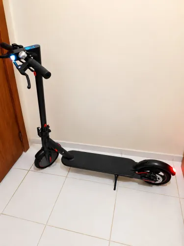 Patinete Elétrico Dobrável em Excelente Estado
