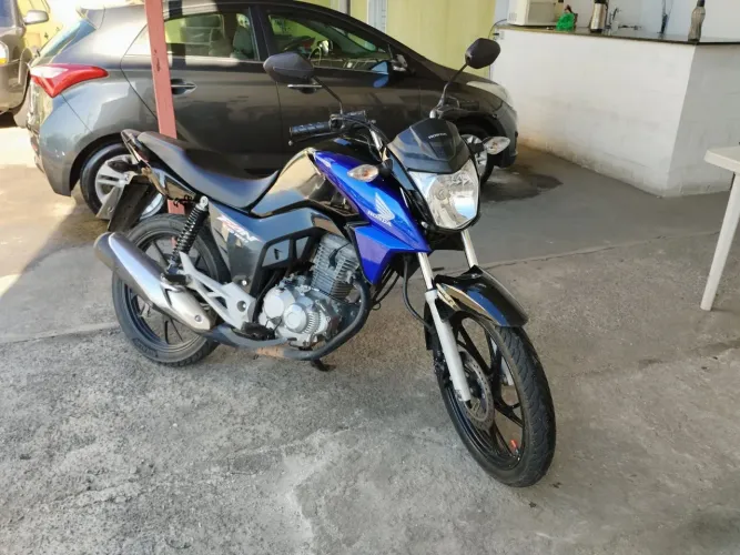 Honda cg 2023 barato financiamos sem entrada 