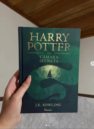 Livro - HARRY POTTER E A CÂMARA SECRETA - JK ROWLING - CAPA DURA