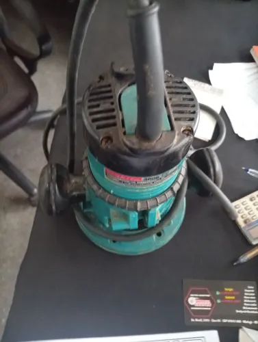 Makita tupia modelo 3606 220