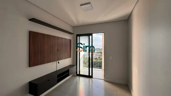 Apartamento para Aluguel com 2 Dormitórios, 1 Vaga e Varanda São Cristóvão, Chapecó/SC