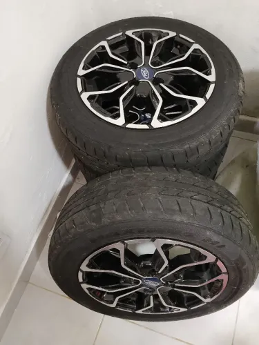 Rodas ford aro 15