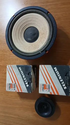 Woofer selenium