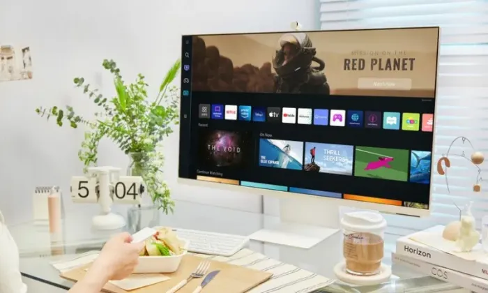 Samsung Smart Monitor M8 32" Branco 4K UHD ? Completo, sem riscos