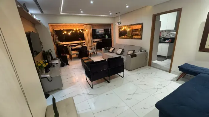 Apartamento com varanda gourmet à venda no Torres Cenário