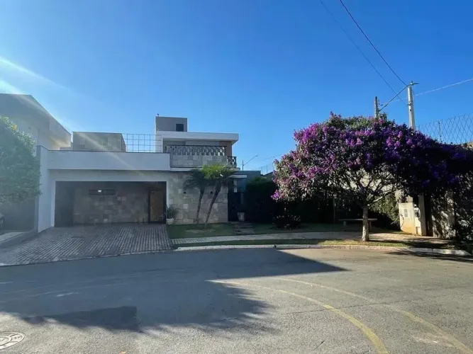 Casa à venda em Hortolândia, Jardim Amanda I, com 3 quartos, com 170 m², Golden Park