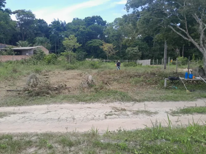 Vendo este terreno 