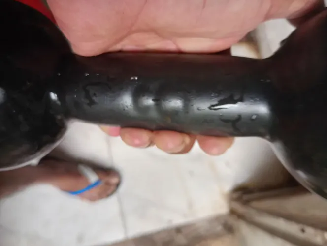 Halteres de 8 kg é apenas um não é o par não já é o menor valor ok pra vender logo