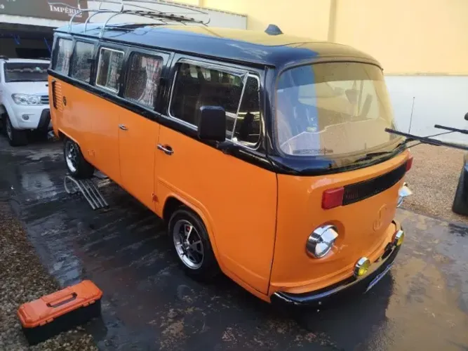 Volkswagen Kombi Standard/ Luxo/ Serie Prata 1997