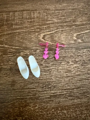 Acessórios Barbie corações mágicos