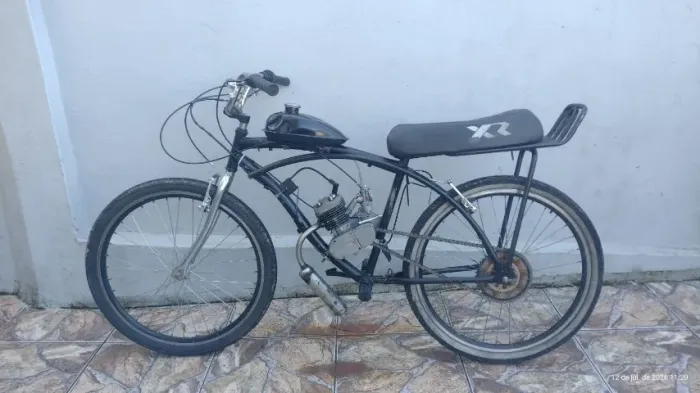 Bicicleta com motor