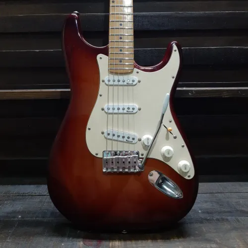 Guitarra Walczak 815