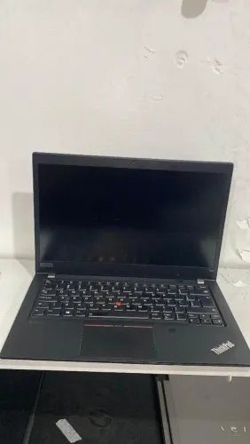 Notebook Lenovo Thinkpad T14 - I5-10° 8GB RAM 256GB SSD - NO ESTADO GARANTIA 3 MESES LOJA