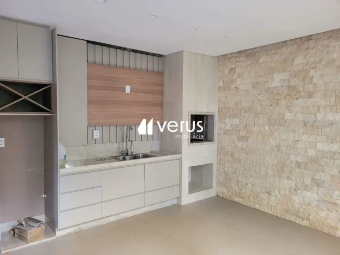 CASA CONDOMÍNIO à venda, 3 quartos, 3 suítes, 3 vagas, GRANJA MARILEUSA - Uberlândia/MG