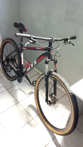 Bicicleta aro 29 tamanho 19