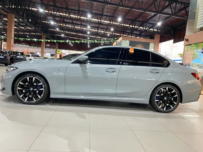 BMW 320I A 2.0 TB M Sport Activeflex 16V 4P 2025